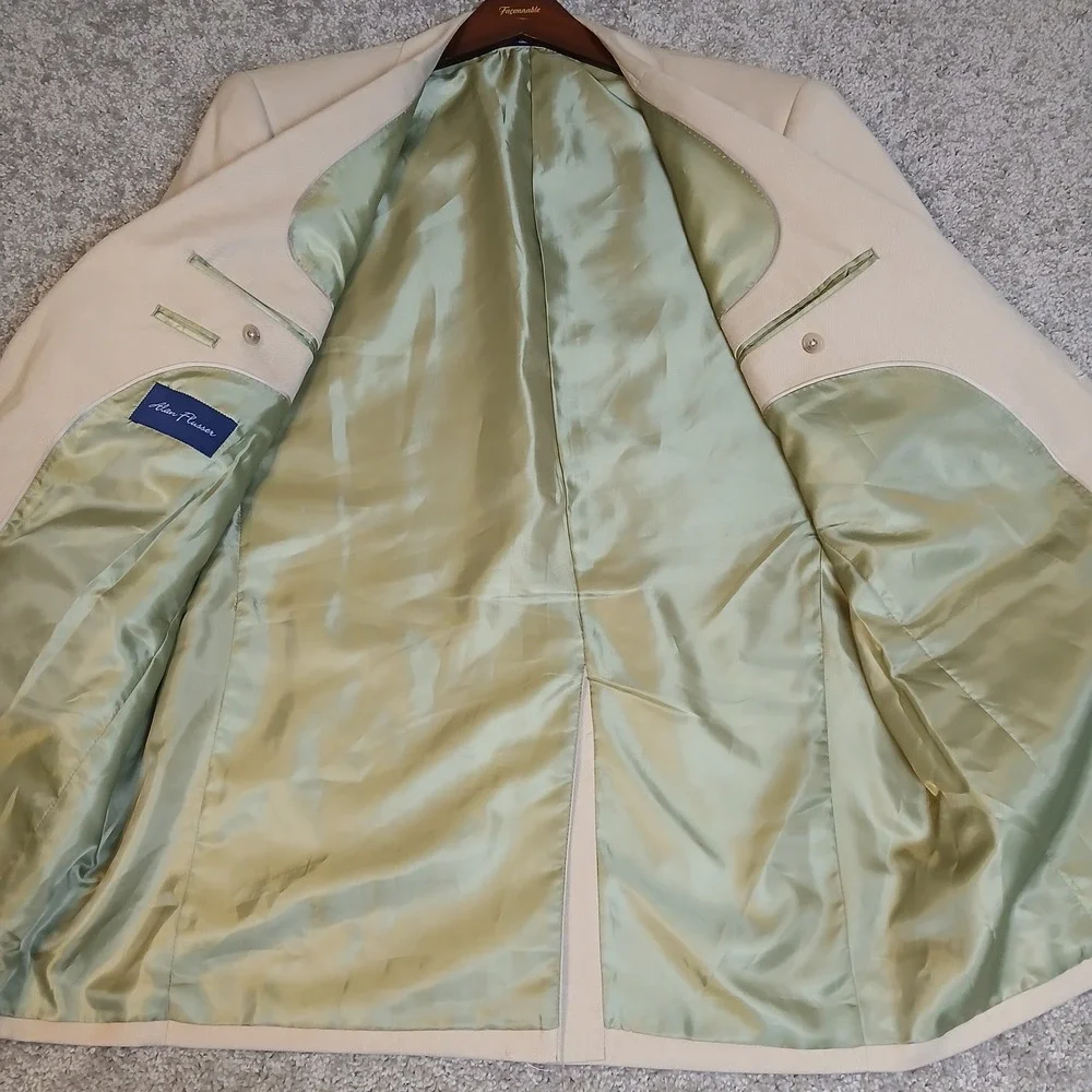 Façonnable this preowned